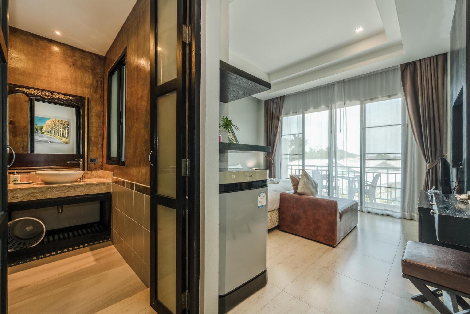 Coco Retreat Phuket Resort And Spa - Sha Plus Chalong Ngoại thất bức ảnh